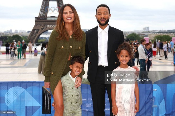 Ngắm sao ở Lễ khai mạc Olympic Paris 2024- Ảnh 7.