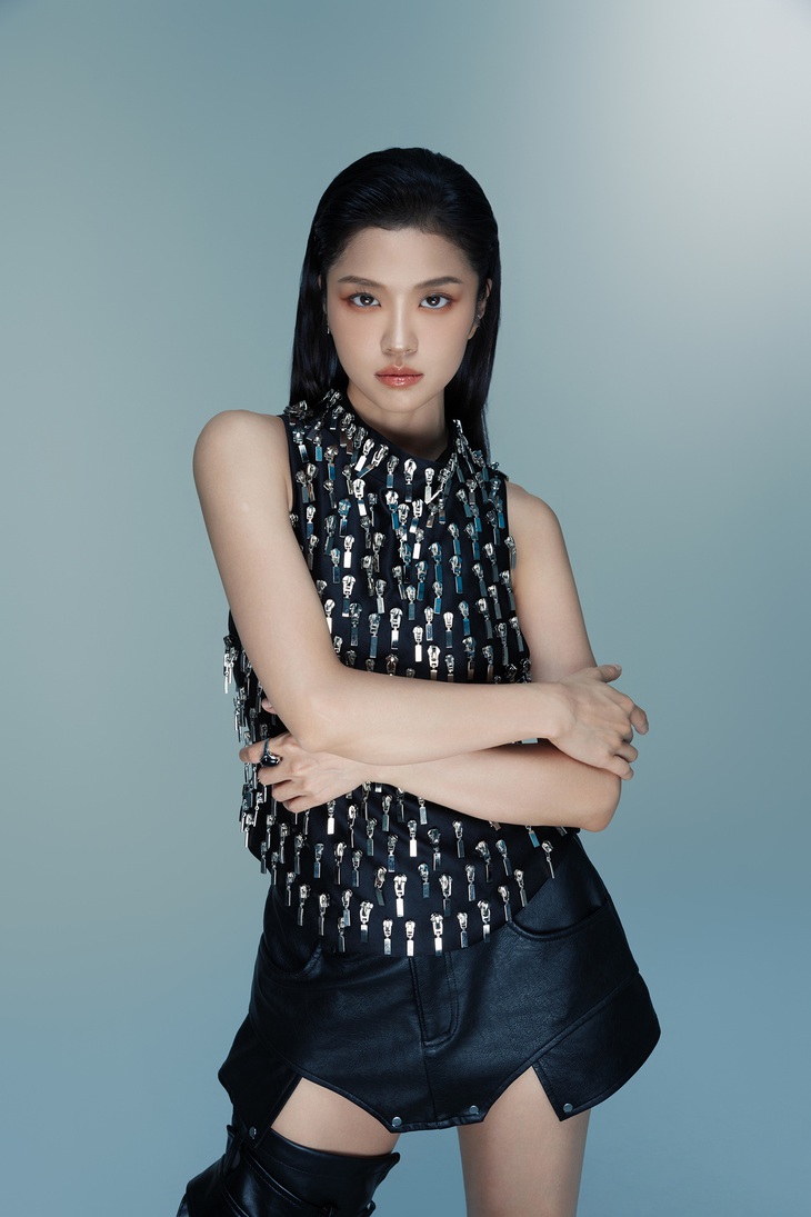 Suni Hạ Linh tung bộ ảnh 'cực ngầu' trước thềm chung kết 'Đạp gió 2024'- Ảnh 5.