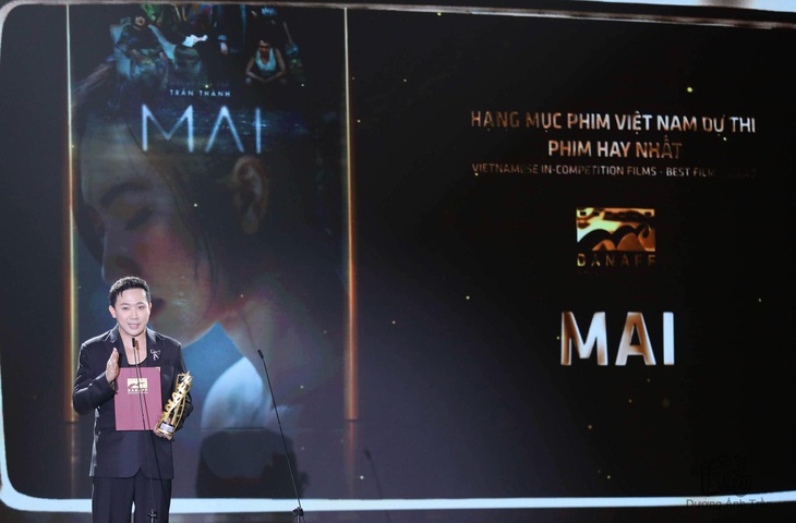 Mai của Trấn Thành thắng lớn với ba giải thưởng tại LHP châu Á Đà Nẵng lần thứ hai.