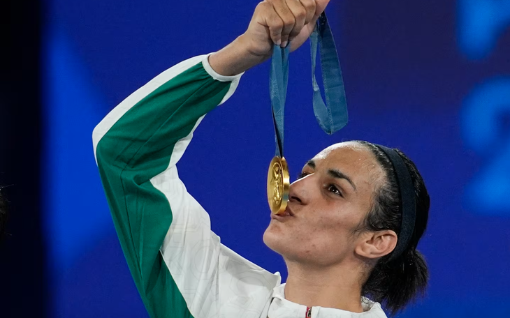 IOC bị kiện vì để võ sĩ quyền anh ‘không rõ giới tính’ dự Olympic - Ảnh 2.