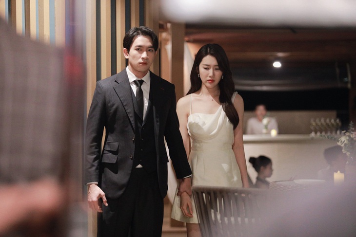 Võ Cảnh hóa hận thành yêu Thúy Ngân trong '7 năm chưa cưới sẽ chia tay'- Ảnh 1.