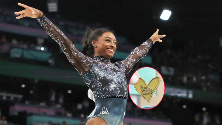 Huy hiệu “trái tim nhỏ” của vận động viên thể dục dụng cụ Mỹ Simone Biles đã gây sốt tại Olympic 2024.