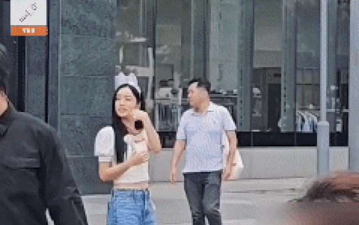 Lee Hyeri nói về nụ hôn đồng giới với Chung Su Bin - Ảnh 7.