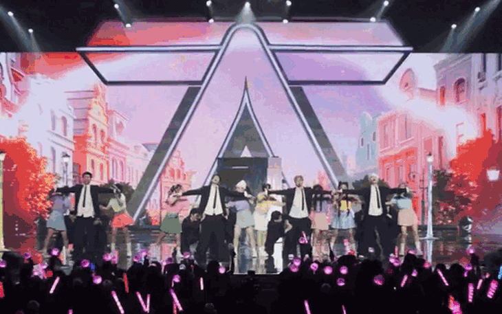 HIEUTHUHAI, Anh Tú Atus, Erik, JSOL xé áo 