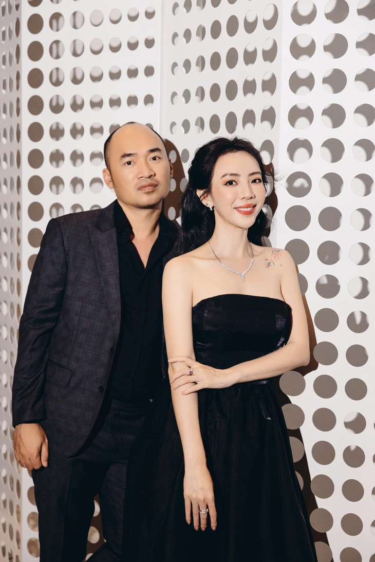 Thu Trang và Tiến Luật hiện đang sản xuất phim điện ảnh chiếu Tết