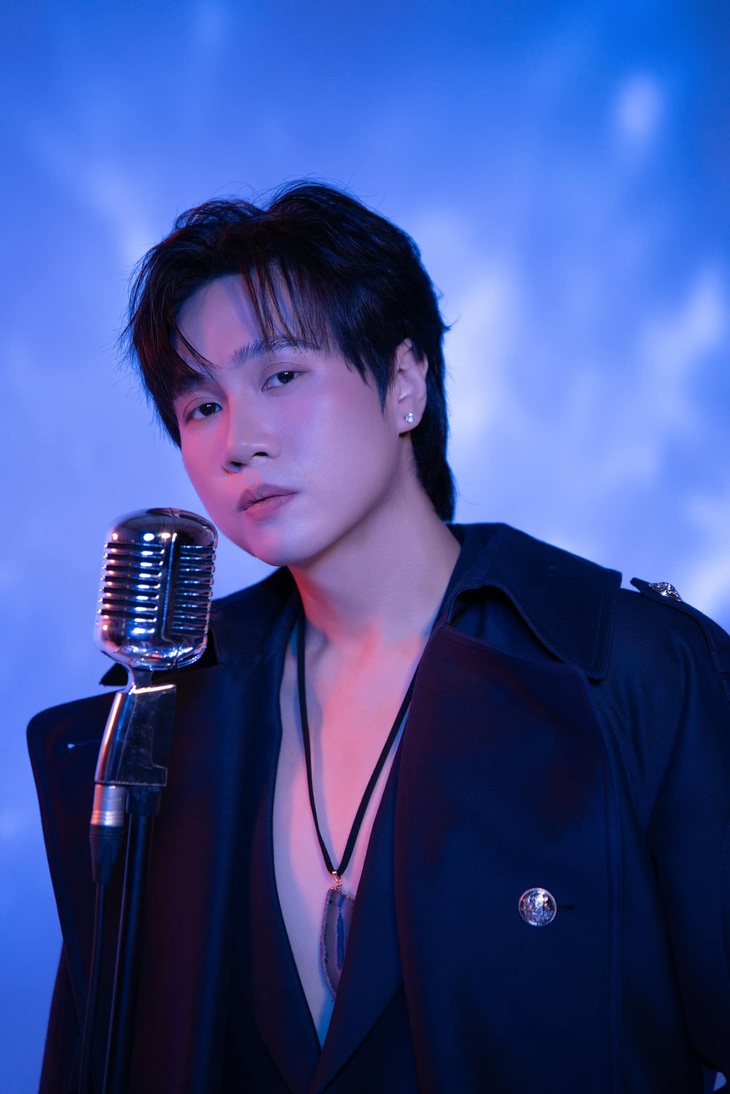 Vương Anh Tú "lột xác" ngoại hình trong sản phẩm mới&nbsp;