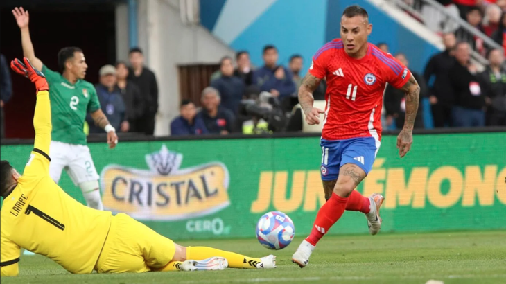 Cầu thủ sút bỏ quả phạt đền vì lý do rất fair play - Ảnh 4.