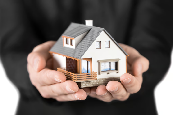 Cụ ông 99 tuổi đòi lại nhà tặng bạn sau khi tái hôn - Ảnh 2.