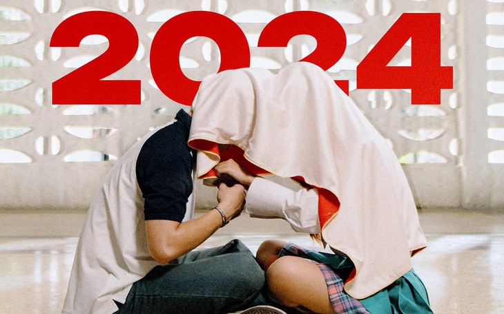 Hứa Quang Hán bị vây kín khi lộ diện sau thời gian nhập ngũ, phong cách ăn mặc gây chú ý - Ảnh 3.