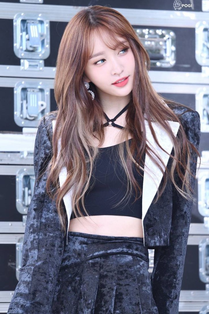 2 nữ thần tượng Hàn bỗng dưng bị ‘vạ lây’ vì bạn đời - Ảnh 2.