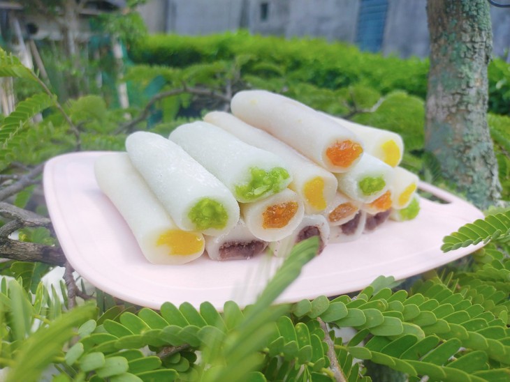 Bánh trung thu lòng se điếu 'đè bẹp' bánh dẻo thị phi, dữ chưa?! - Ảnh 1.