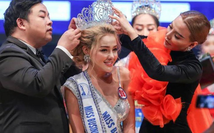 'Phú bà mạng' Ngân Collagen, Đoàn Di Băng giờ ra sao?  - Ảnh 5.