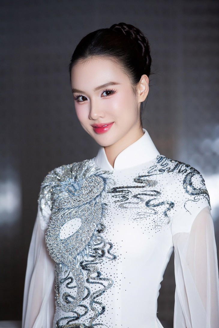 Trịnh Mỹ Anh chủ động xin đi thi 'Miss Earth 2025' - Ảnh 3.
