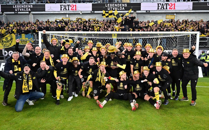 David Beckham được mời dẫn dắt thương vụ mua lại Man Utd - Ảnh 3.