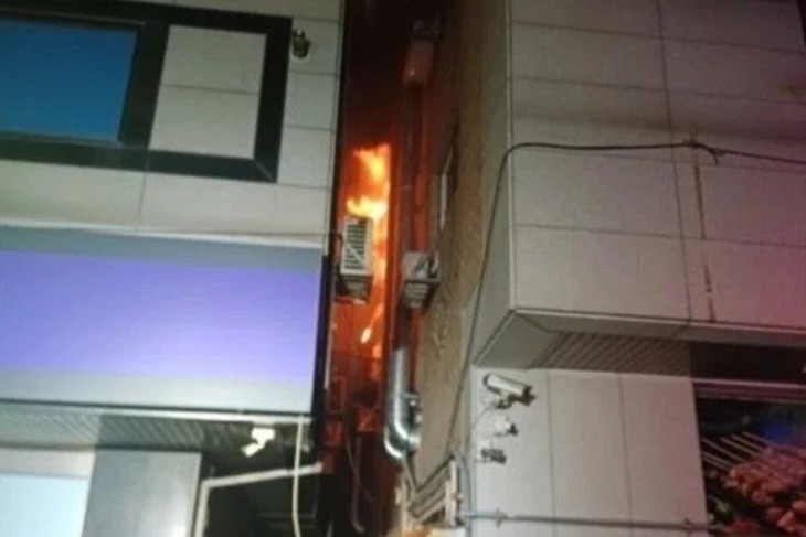 tòa nhà - Ảnh 1.