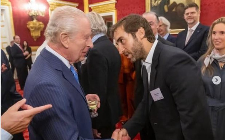 ‘Thần đồng’ hơn 15 tuổi của Arsenal lập kỷ lục ở Champions League - Ảnh 2.