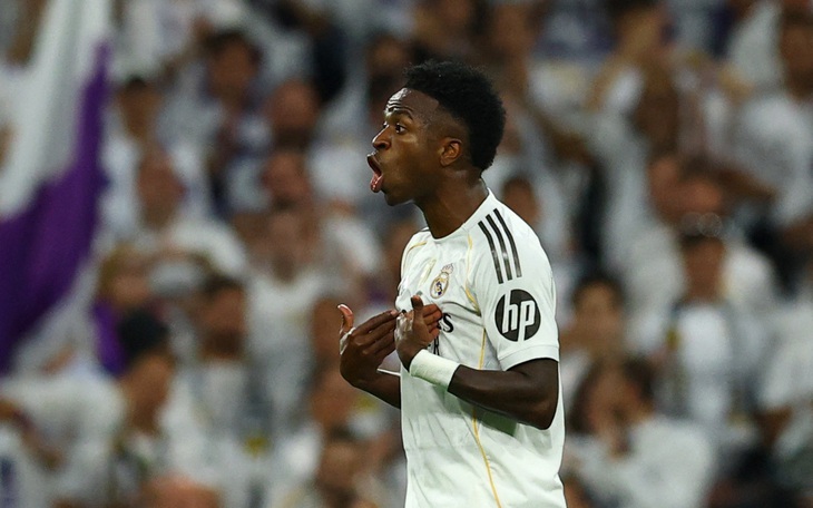 Real Madrid bỏ qua cho Vinicius vụ nổi nóng với HLV Alonso ở El Clasico - Ảnh 2.