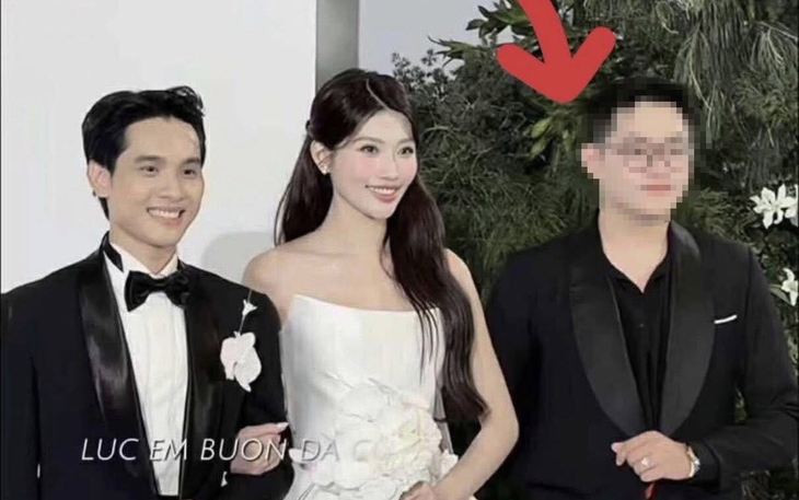 Vợ chui cốp xe theo dõi chồng và cái kết 'ối giời ơi' - Ảnh 5.