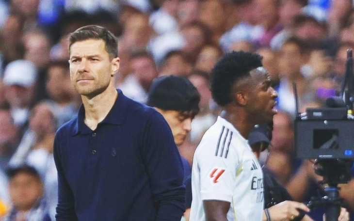 Trọng tài Argentina bị 'treo còi' sau khi rút thẻ đỏ đuổi con trai chủ tịch - Ảnh 5.