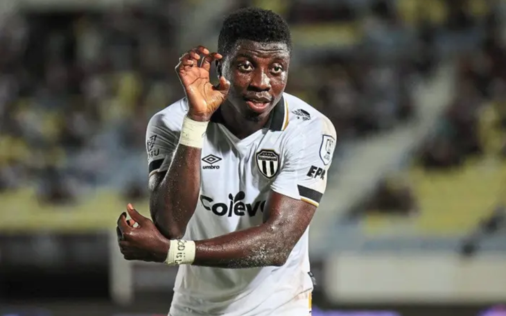 Bukayo Saka của Arsenal lọt top 10 cầu thủ trẻ nhất cán mốc 200 trận Ngoại hạng Anh - Ảnh 5.