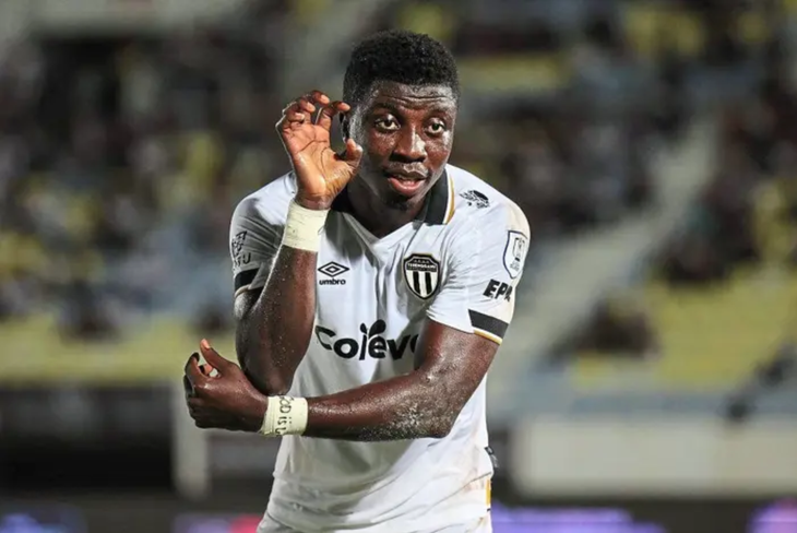 Tuyển Malaysia gọi ‘ngoại binh’ mới sau khi 7 cầu thủ nhập tịch bị cấm - Ảnh 1.