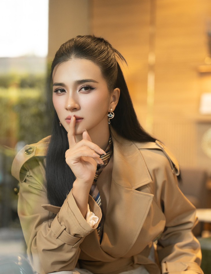 Diễn viên cưới đại gia ngành ngân hàng năm 19 tuổi, 2 năm sau làm mẹ đơn thân - Ảnh 2.