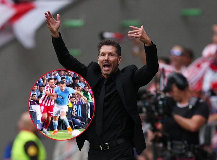 HLV Diego Simeone của Atletico Madrid lại gây ‘bão’ bên đường pitch - Ảnh 1.