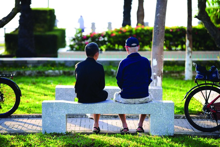 tuổi già - Ảnh 1.