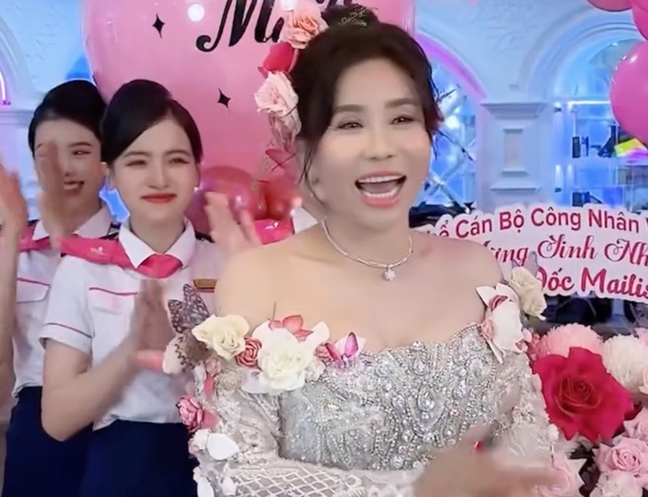 Nhạc chế 'nịnh sếp' Mailisa hot trở lại khi bà chủ bị bắt - Ảnh 1.