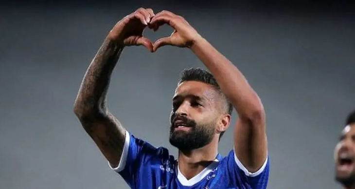 17 người bị đuổi khỏi sân vì ẩu đả tập thể sau trận đấu tại Bolivia - Ảnh 3.