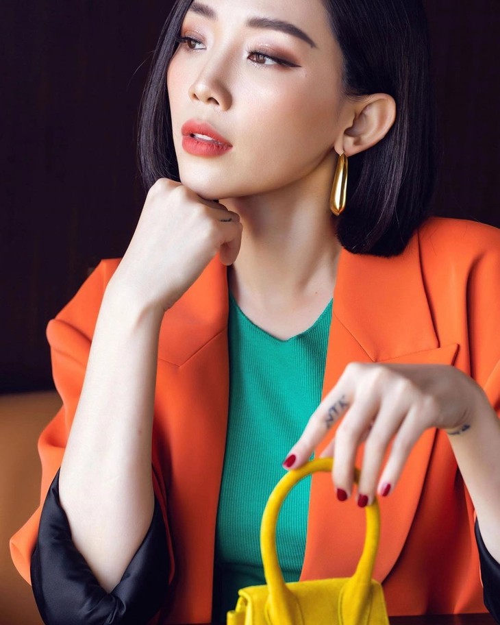 Cách sao Việt xử lý hình xăm người yêu cũ sau chia tay   - Ảnh 2.