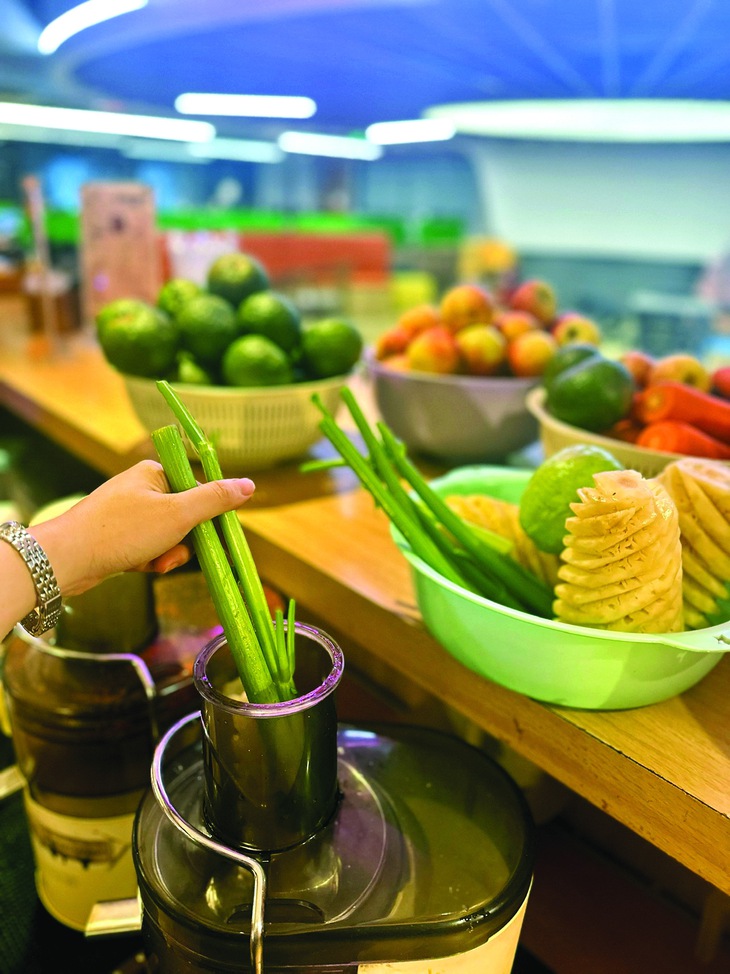 rau cần tây - Ảnh 2.