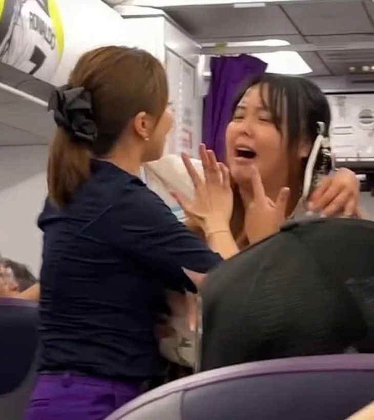 chuyến bay - Ảnh 1.