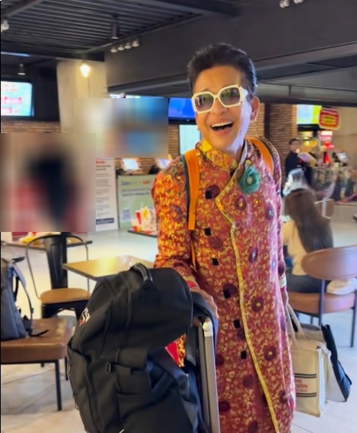 Thực hư MC Thanh Bạch bị ngó lơ, phải xếp hàng dài ở thảm đỏ?   - Ảnh 3.