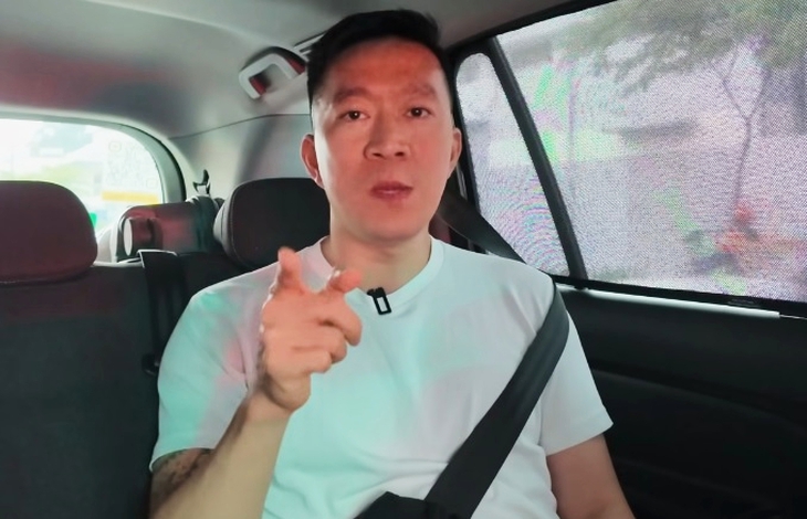 Đạo diễn Hoàng Nam trở lại làm YouTuber vì phim 26 tỉ lỗ nặng   - Ảnh 1.