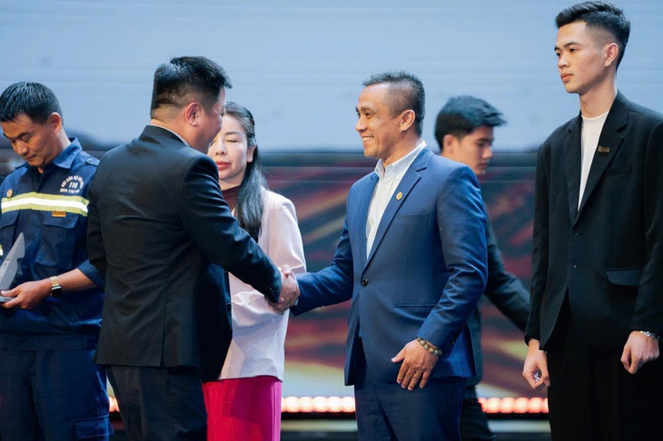 Mái ấm gia đình Việt - Ảnh 6.