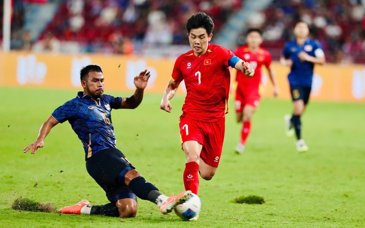 VAR ‘sập’ 10 phút, Benin mất phạt đền tranh cãi tại AFCON 2025 - Ảnh 3.