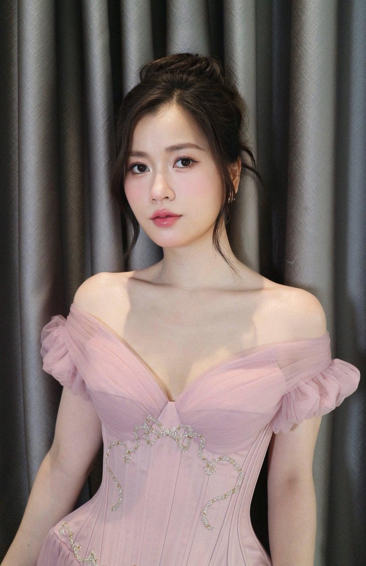 Từng bị Trường Giang chê mập, nay Lâm Vỹ Dạ giảm hẳn 14kg - Ảnh 2.