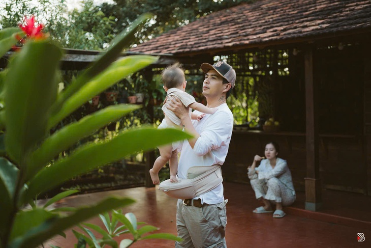 Vợ chồng Hồ Quang Hiếu rời nhà 20 tỉ về Tây Nguyên sinh sống - Ảnh 3.