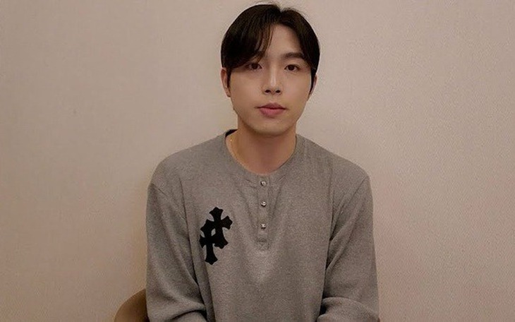 Tượng hổ trắng ở Indonesia gây sốt vì ngoại hình... khó đỡ - Ảnh 4.