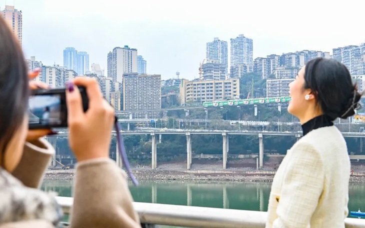 Quên chiếc váy hồng đi, cõi mạng từng có thứ gây tranh cãi hơn! - Ảnh 4.