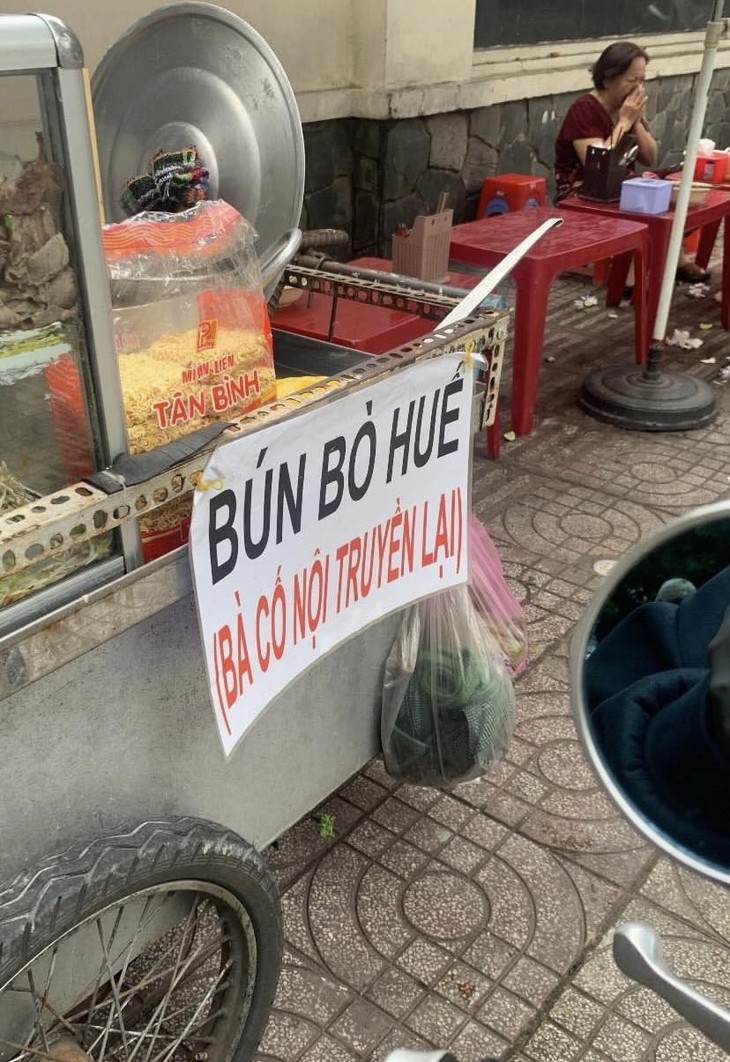 Ảnh vui 23-2: Hình xăm 'như hai giọt nước' - Ảnh 6.