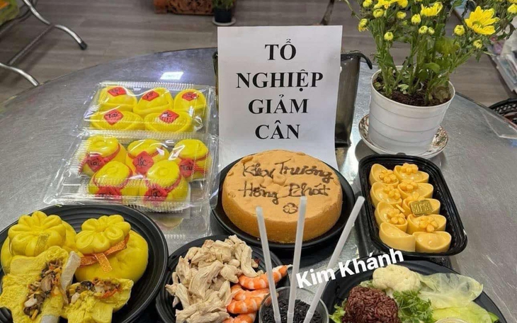 Dân mạng đề nghị 'xử nặng' kẻ đánh bảo vệ phố đi bộ Nguyễn Huệ - Ảnh 4.