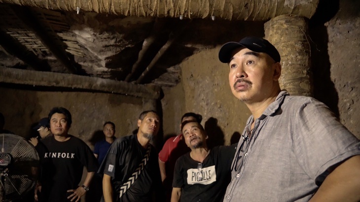 Ê kíp 'Địa đạo' hé lộ bí kíp để quay phim trong không gian chật hẹp - Ảnh 1.