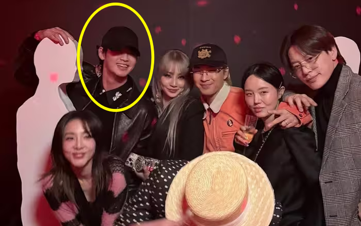 Góc 'số nhọ': Ngu Thư Hân bị idol Kim Soo Hyun chiếm spotlight - Ảnh 5.