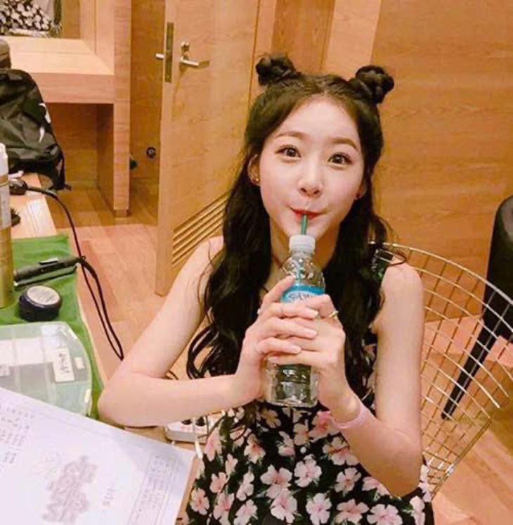 Netizen 'nhiệt tình' đào lại hình ảnh Kim Sae Ron năm 15 tuổi - Ảnh 4.