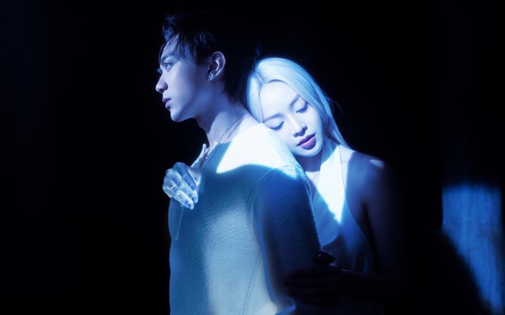 AMEE hát live khiến khán giả 'giật mình' vì khác xa bản thu âm - Ảnh 3.