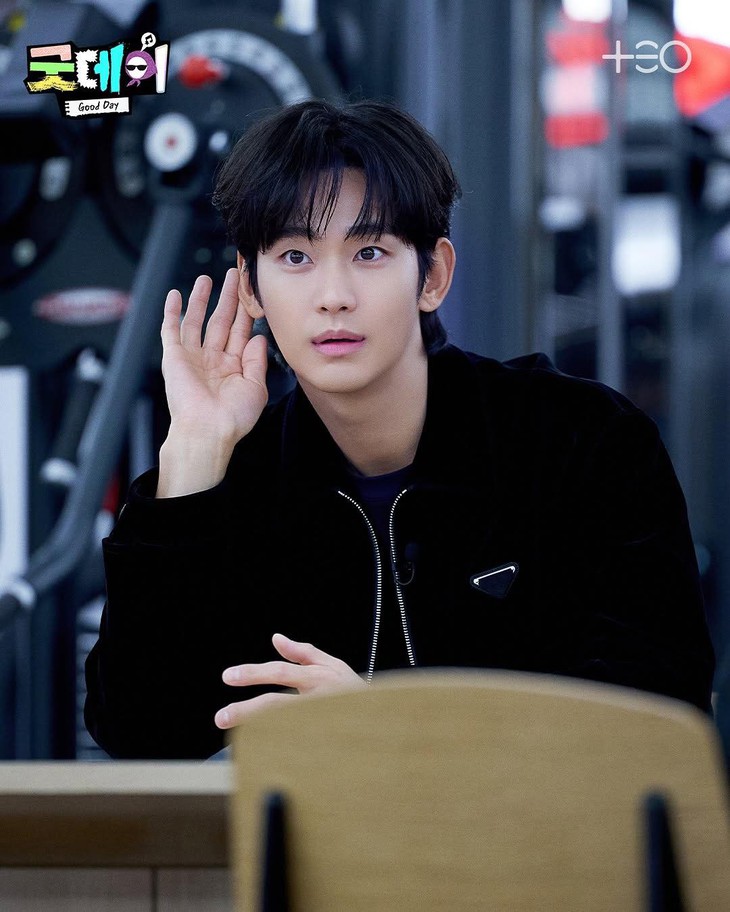 Kim Soo Hyun vui vẻ xuất hiện trên show của G-Dragon - Ảnh 3.