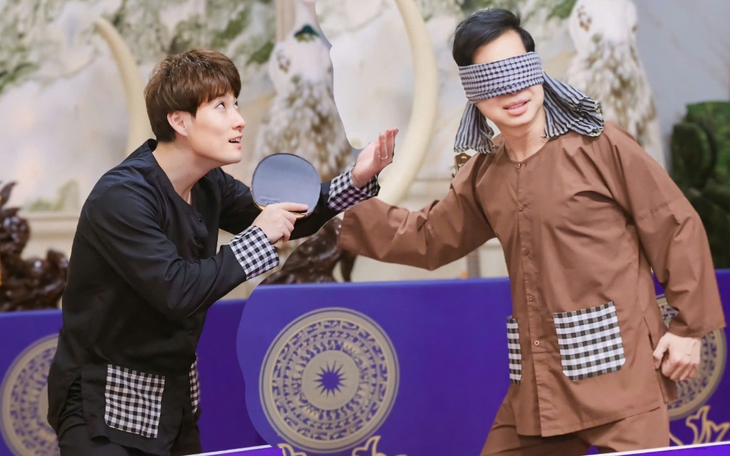 'Ông vua Bollywood' Shah Rukh Khan gây bão tại Met Gala 2025 - Ảnh 3.