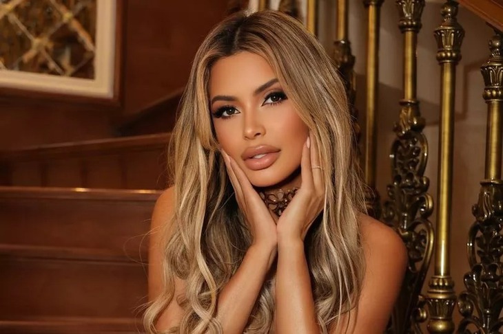 Suýt không được xuất cảnh vì khác ảnh hộ chiếu - Ảnh 2.